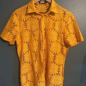 Jogal lace flower shirt - Women's Small